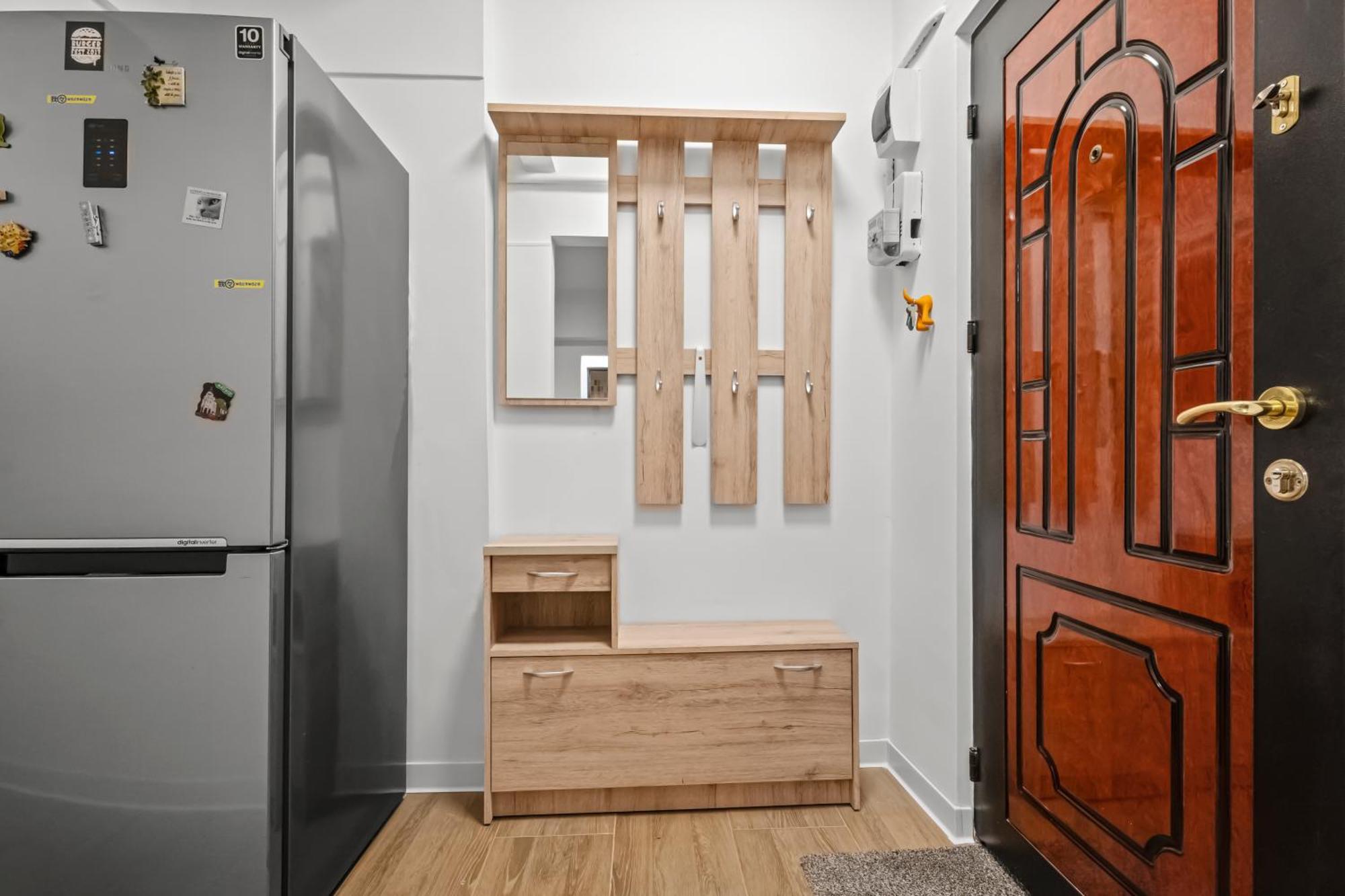 Earthy Escape - Central Apt With Balcony ブカレスト エクステリア 写真
