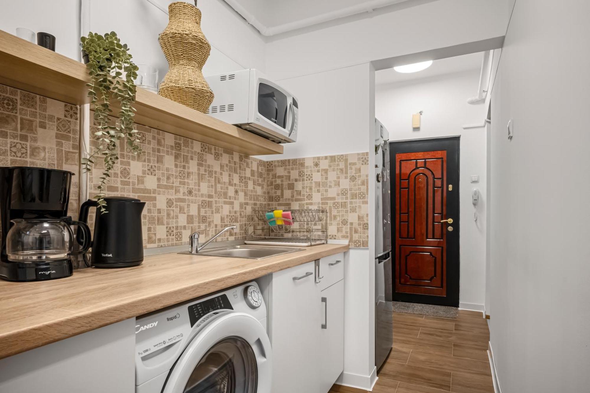 Earthy Escape - Central Apt With Balcony ブカレスト エクステリア 写真